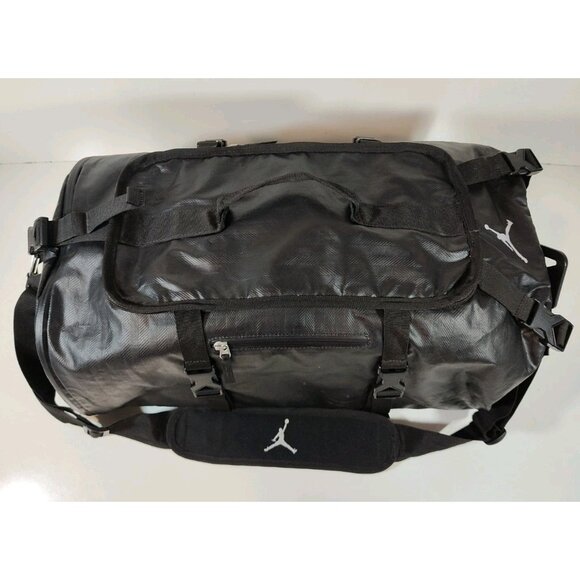 Nike Jordan Jumpman Convertible Duffle Bag Backpack Dry Bag 23x12x15 806369-010 - Picture 2 of 13
